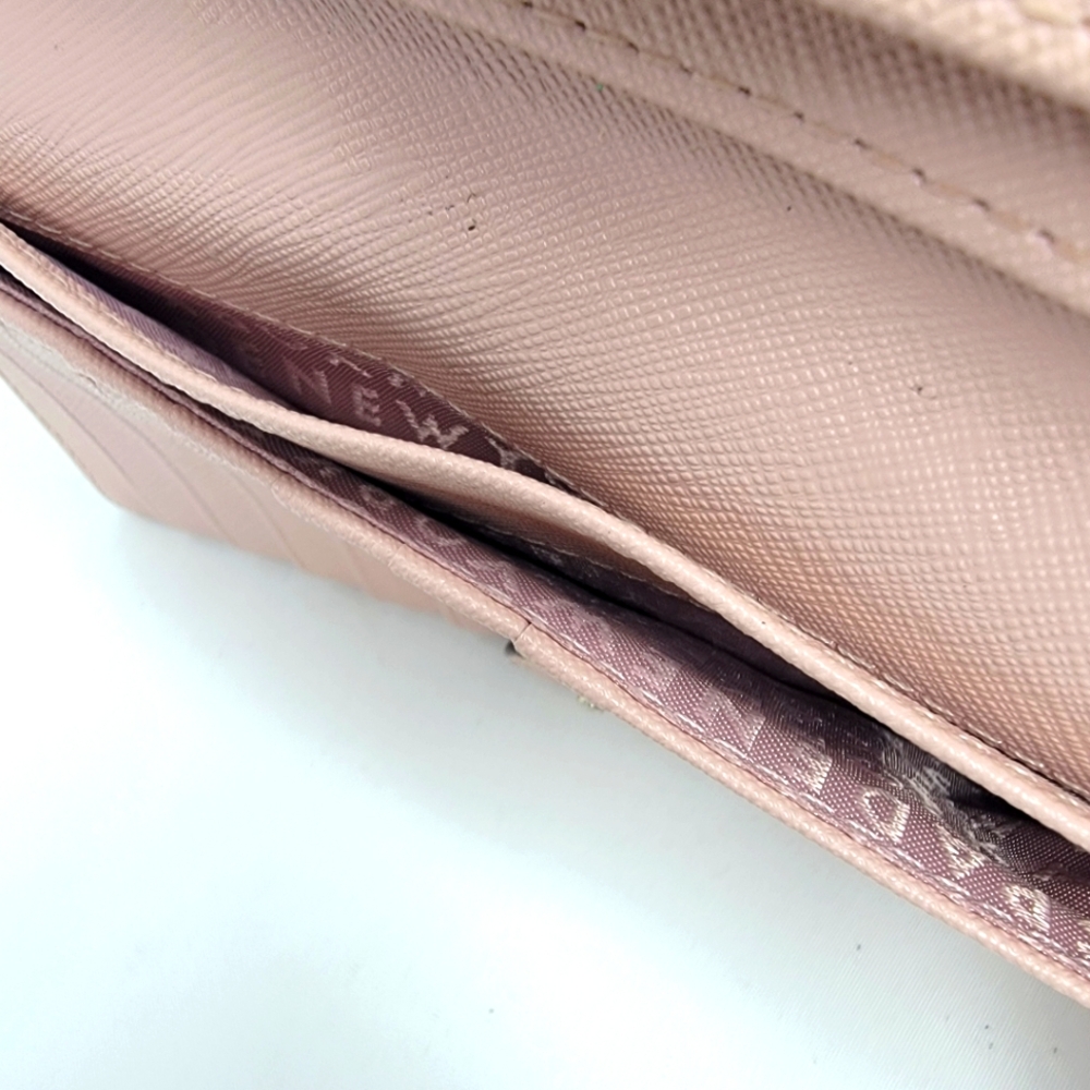 Kate Spade‎ Pink Wallet - Picture 4 of 9